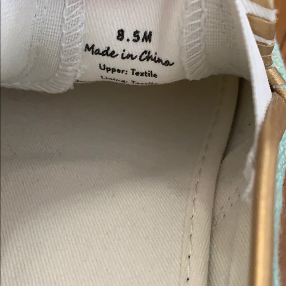 🌸JACK ROGERS 🌸WOMANS SNEAKERS🌸NWOT🌸 - Picture 4 of 4